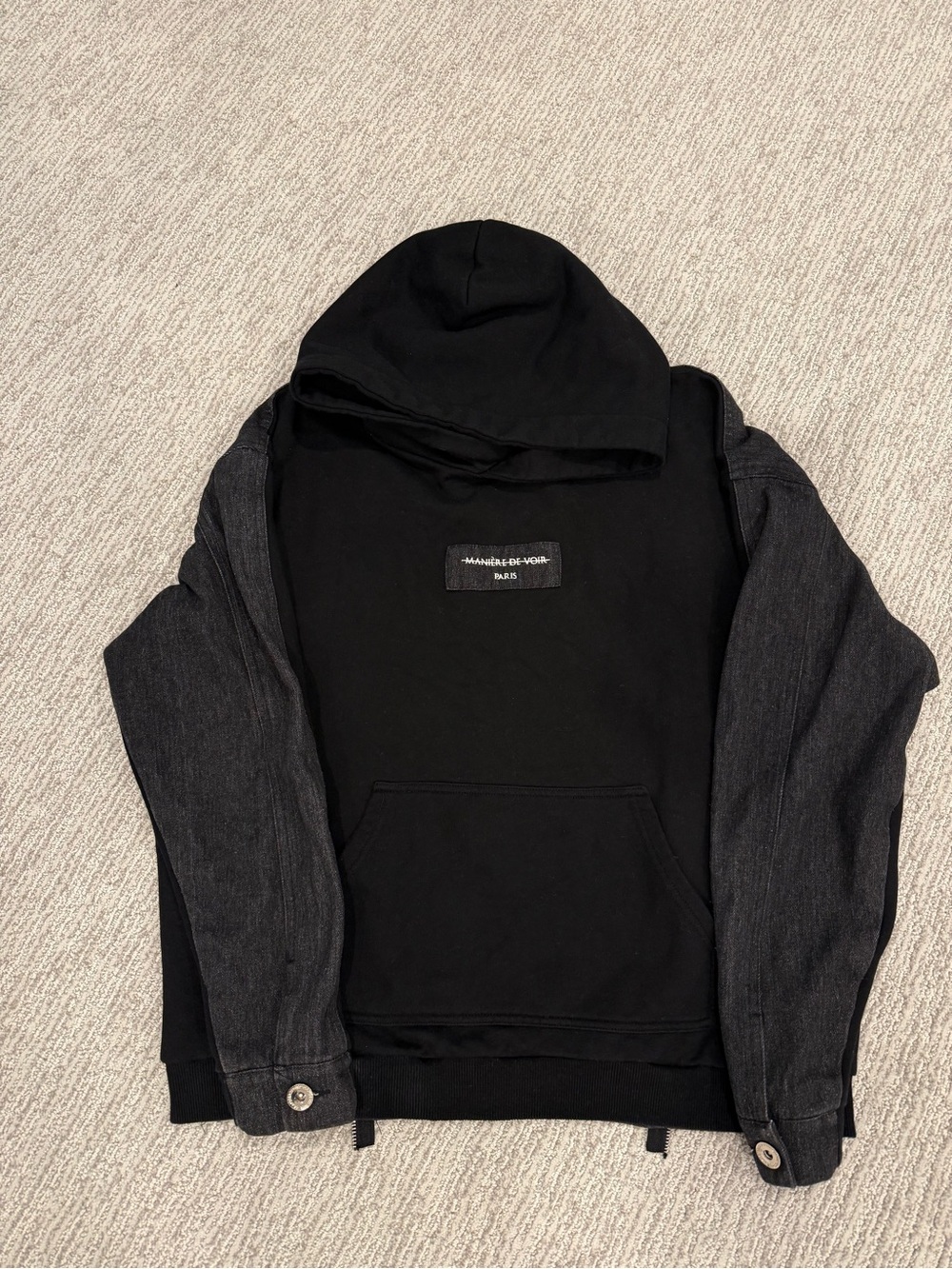 MANIERE DE VOIR Hoodie - Picture 2 of 3